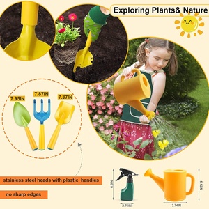 <span class=keywords><strong>Set</strong></span> di Attrezzi da Giardino per Bambini da 11 Pezzi All'ingrosso Personalizzato con Borsa Tote, Annaffiatoio, Paletta, Rastrello, Forcone, Grembiule e Vaso - Product Image 4