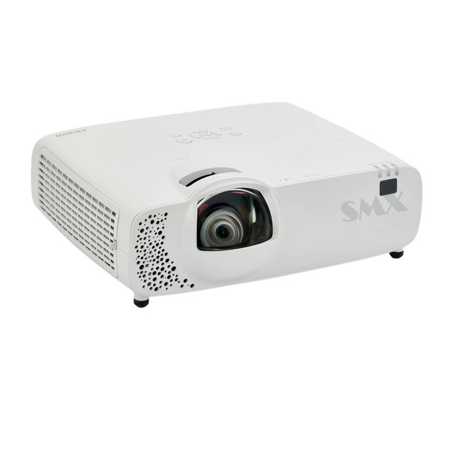 High Brightness 4K Short Throw Laser Projector 5000 Lumens for Museum Exhibition and Art Gallery Installation