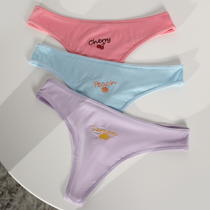 Braguitas de Canalé Bonitas al por Mayor para Mujer, <span class=keywords><strong>Tanga</strong></span> de Tiro Bajo con Espalda en T para Chicas Jóvenes, Ropa Interior con Bordado de Frutas, Estilo Diario - Product Image 3