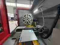 Máquina de Corte de Llantas Gookii con Sistema de Torno CNC para Reparación de Ruedas