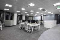 Meubles de bureau modulaires pour 2, 4, 6 ou 8 personnes, poste de travail ergonomique pour espace de coworking, bureau à plan ouvert avec tiroirs