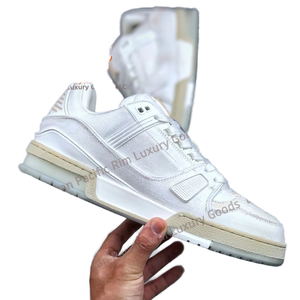 Chaussures décontractées en cuir de haute qualité pour hommes, chaussures de sport tendance, nouvelles chaussures de course et de marche avec doublure en maille douce pour le skateboard - Product Image 1