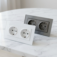 Prise murale double EU Schuko en verre trempé 146*86, 2 gangues, 16A 250V IP22 avec 1 port USB-A et 4 ports USB-C pour usage hospitalier