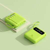 Power Bank Mini 10000mAh Pengisian Cepat Kabel Terintegrasi 20W Portabel Disetujui Maskapai Penerbangan Dengan Layar Daya