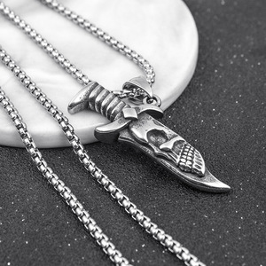 Collar de daga de plata Vintage con cadena de caja de acero inoxidable de calavera para hombre, joyería de aleación de moda, regalo de boda para niños - Product Image 4