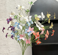 Nouvelle Décoration de Mariage Style Jardin Monet : Fleurs Artificielles Papillon à 6 Têtes pour Vitrine