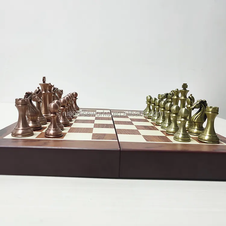 Di lusso in legno pieghevole scacchiera <span class=keywords><strong>scacchi</strong></span> di lusso set <span class=keywords><strong>india</strong></span> in metallo set di <span class=keywords><strong>scacchi</strong></span>