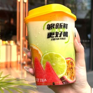 Gobelets carrés en PP à paroi simple CHUANGMEI, personnalisables avec logo, 650 ml et 1000 ml, avec couvercles, pour boissons froides, café et thé au lait - Product Image 2