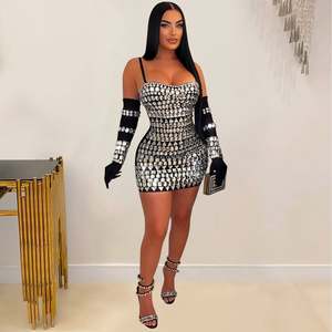 Vestido Corto de Lujo con Bordado de Marca Famosa, Diseño de Diamantes, para Fiesta, Club, Moda Femenina, Sexy, con Cinturón y Guantes - Product Image 3