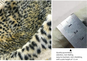 Alfombra Moderna para Dormitorio o Sala de Estar, Diseño de Leopardo, Tejida en Poliéster, Estampado Animal, Pelo Alto y Fino, Lavable a Máquina - Product Image 4