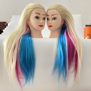 Tête de mannequin d'entraînement pour salon de coiffure, maquillage, cosmétologie, formation, 26 à 28 pouces - Product Image 1