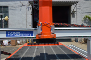19% de Descuento, Máquina Fresadora de Madera de 4 Ejes de 1300x2500mm con Control PLC para Motor y Rodamientos para Grabado - Product Image 5