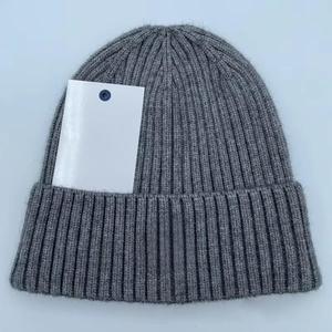 Модная зимняя шапка унисекс в Корейском стиле 100% шерстяная вязаная шерстяная шапка с вертикальными полосками Повседневная теплая холодная повязка на голову - Product Image 6