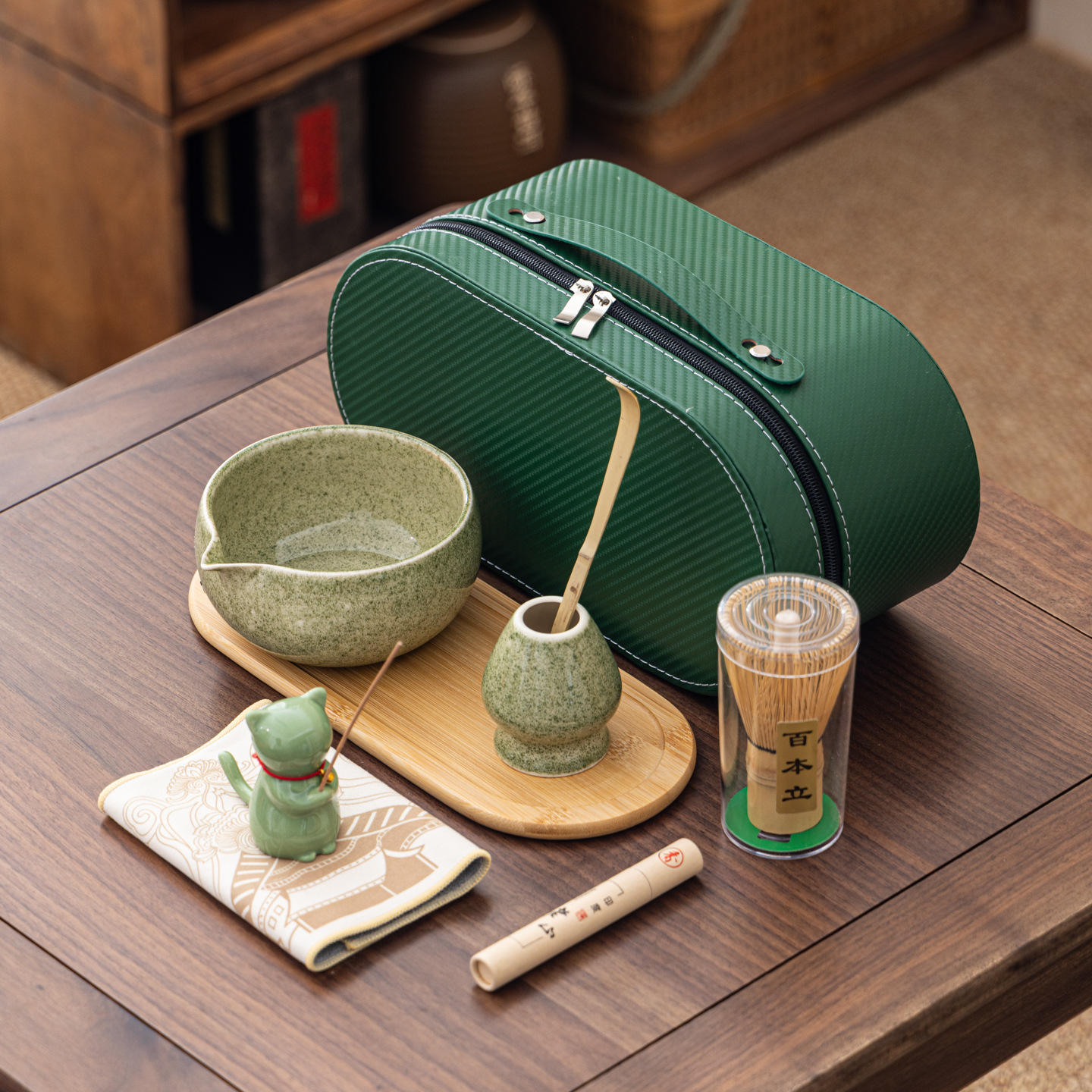 Green round body set