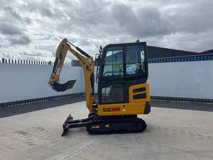 Mini Excavadora SE20 de 2 Toneladas a Precio Económico, Excavadora Pequeña de Orugas - Product Image 2