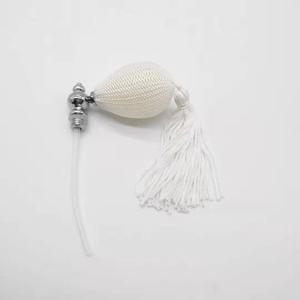 Botella de spray de perfume de 100ml <span class=keywords><strong>corto</strong></span> colorido perfume bombilla <span class=keywords><strong>atomizador</strong></span> - Product Image 3