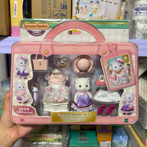 <span class=keywords><strong>Sylvanian</strong></span> Families Calico Critters Ensemble de jeu de mode pour fille <span class=keywords><strong>Chat</strong></span> Persan, figurine floquée de collection - Product Image 2