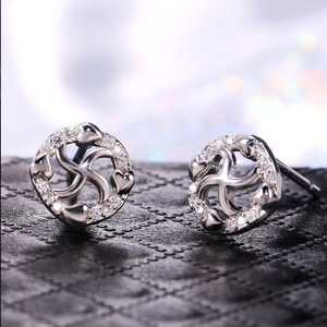 Orecchini a Perno a Forma di Girandola per Donne, Accessori Minimalisti alla Moda per Uso Quotidiano - Product Image 1