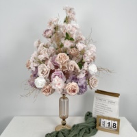 Boule de fleurs artificielle réaliste en soie rose pour centre de table de mariage, vente en gros d'usine, pour la décoration d'événements de mariage