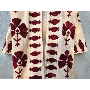 Chaqueta Larga de Terciopelo Beige Bordada para Mujer, Estilo Vintage con Diseño Floral, para Invierno, Ropa de Dormir, Bata, Ropa de Fiesta - Product Image 5