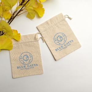 Sac à bijoux en velours suédé de haute qualité avec impression personnalisée, pochette cadeau à cordon, conteneur à bijoux en suédine pour collier et bague - Product Image 5