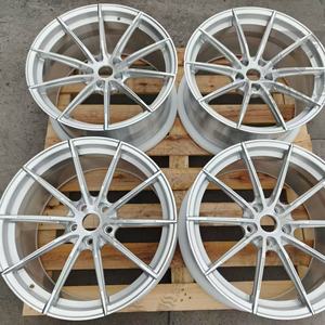 Rines de Aluminio Forjado 6061-T6 en Plata Pulida, Diseño de 20*10 Pulgadas con PCD de 100 mm para Autos de <span class=keywords><strong>Pasajeros</strong></span>, Nuevos - Product Image 5