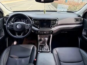 Personalización Interior de Autos Usados <span class=keywords><strong>Jeep</strong></span> Grand Commander SUV 2018 2019 2020, Autos Chinos de <span class=keywords><strong>Segunda</strong></span> <span class=keywords><strong>Mano</strong></span> - Product Image 3