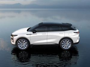 إصدار عالمي من Xingtu Yaoguang مع دفع رباعي الهجين طويل المدى توربو دفع رباعي هجين دفع رباعي تلقائي يسار يورو VI R20 داكن - Product Image 4