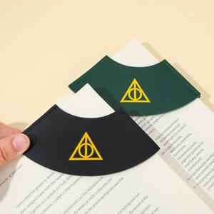 Marcapáginas de Cuero PU con Bordes Cosidos, Diseño de <span class=keywords><strong>Harry</strong></span> <span class=keywords><strong>Potter</strong></span>, Reliquias de la Muerte y Plataforma Nueve y Tres Cuartos - Product Image 4