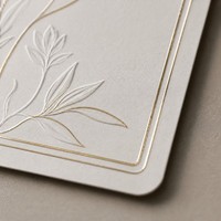 Étiquettes personnalisées pour cosmétiques et parfums, résistantes à l'alcool, autocollants adhésifs BOPP, pelliculage mat, en rouleau ou en feuille, logo, taille et forme personnalisés