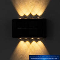 Combinaison de six lampes solaires, étanches et dotées de fonctions d'éclairage, avec batteries amovibles.