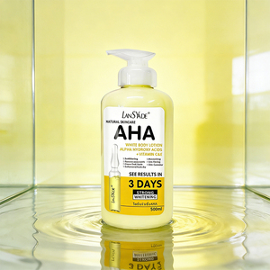 Lotion corporelle éclaircissante et hydratante à base d'acides hydroxy, 500 millilitres, contenant de la vitamine E et de la vitamine C - Product Image 5