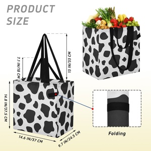 Bolso de Mano Grande Reutilizable de Poliéster Acolchado con Estampado de Vaca Hawaiana para Mujer, con Logotipo Personalizado - Product Image 3