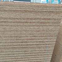 Panneau OSB écologique Panneau orienté durable et décoratif pour la construction de meubles et d'intérieur