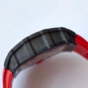 Reloj Umi de alta calidad con esfera esqueletizada, correa de caucho roja y movimiento para Richared - Product Image 5
