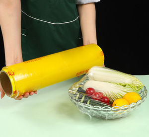 Film <span class=keywords><strong>alimentaire</strong></span> auto-adhésif en PVC 9/10/11 microns avec coupe latérale, <span class=keywords><strong>emballage</strong></span> <span class=keywords><strong>alimentaire</strong></span> en <span class=keywords><strong>plastique</strong></span> - Product Image 2