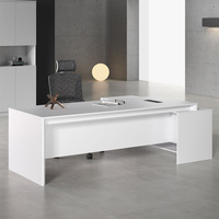 Scrivania Direzionale in Legno di Alta Qualità con Sedia, Design Moderno, Ampia Postazione di Lavoro per Direttore Generale