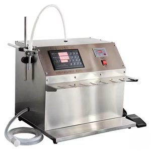 Machine de remplissage de sacs semi-automatique 6-12, adaptée pour le remplissage d'eau et de boissons gazeuses - Product Image 5