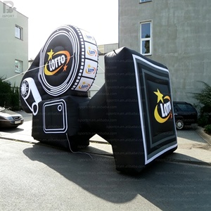 Modello Gonfiabile Gigante Personalizzato con Logo per Pubblicità, Attrezzatura Fotografica e Video, Ideale per Eventi Cinematografici - Product Image 5