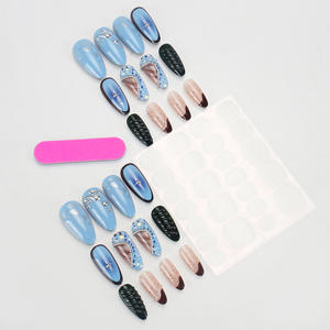 Pièces d'art pour ongles en résine à couverture complète, style French Wear Armor Ocean Wind Summer Glacier Blue Gradient, motif étoile et coquillage, longueur moyenne - Product Image 4