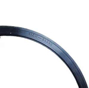 front wheel oil seal 31Z01-03080 for dongfeng yutong bus
