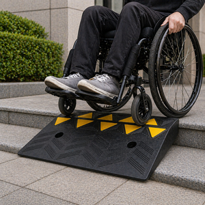 Rampe de trottoir en caoutchouc robuste de 15T pour allée, pour chariots élévateurs, camions, bus, voitures, fauteuils roulants, vélos - Product Image 1