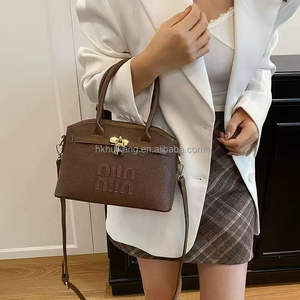 Characters Zip Closure Single Strap Polyester Lining Waterproof Women's Compact Chain Fashionable Luxury <b>Accessory</b> - Product Image 2