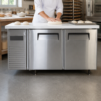 Table de travail réfrigérée commerciale en acier inoxydable avec rangement sous comptoir pour cuisine de restaurant