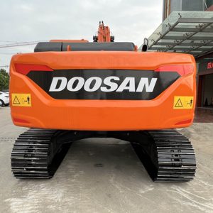 ขายด่วน รถขุดตีนตะขาบ Doosan DX225LCA รถขุด 20 ตันจากเกาหลี พร้อมส่ง DX225 DX260 DX300 DX340 DX380 DX420 DX500 - Product Image 3