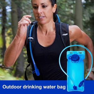 Mochila Deportiva con Bolsa de Hidratación de 2L, Mochila Impermeable y Transpirable para Ciclismo y Escalada en Promoción - Product Image 2