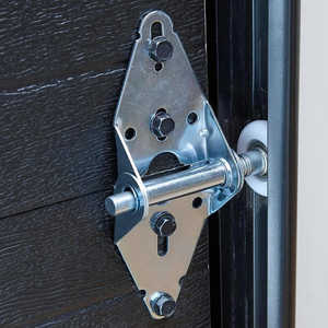 ลูกกลิ้งประตูโรงรถไนลอนแบบเงียบสมัยใหม่ ขนาด 2*7 นิ้ว รุ่น 6200ZZ รับน้ำหนักได้สูง ล้อสแตนเลส สำหรับเปลี่ยนรางประตูโรงรถ - Product Image 6