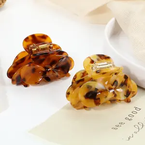 Dowell Leopard color bow shape medium size amber hair clip accessories women