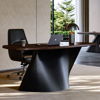 Ensemble de bureau et de chaises en bois de noyer Bureau d'écriture de salle d'étude moderne de luxe Bureau en bois massif haut de gamme pour le bureau