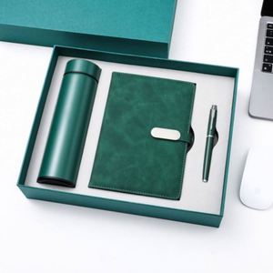 Paquete de Regalo Empresarial Completo con Cuaderno, Taza Aislada y Juego de Bolígrafos en una Elegante Caja de Presentación - Product Image 5